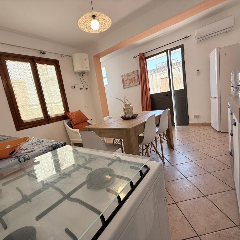 Lucas Rooftop Terrasini near the airport - Appartamento con 2 Camere da Letto - 4