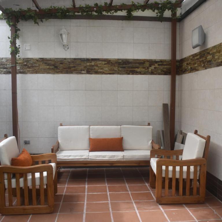Alojamiento en Guayaquil - House in Guayaquil - Three-Bedroom House - 24