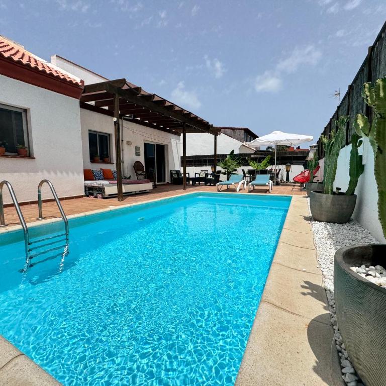 Casa Bonita - Beautiful 3 Bed Villa with Private Heated Pool and Fibre Wifi - Casa con 3 Camere da Letto - 1