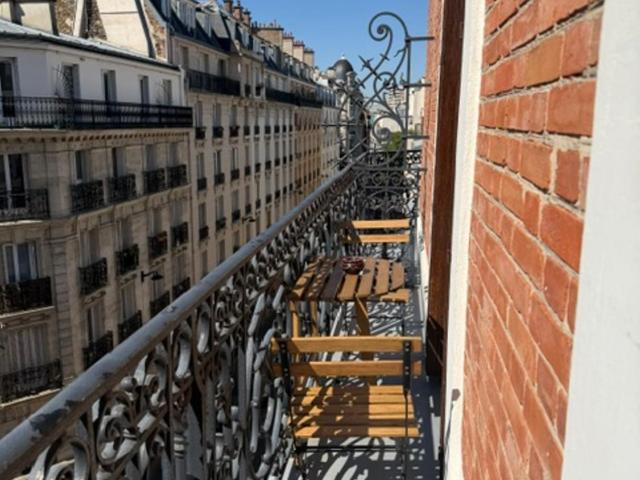 Appartement lumineux à 5 minutes des Buttes-Chaumont - Appartement 1 Chambre - 2