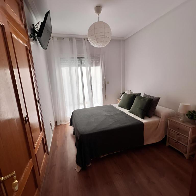 Serene Near the Beach Retreat - Apartment mit 2 Schlafzimmern - 7