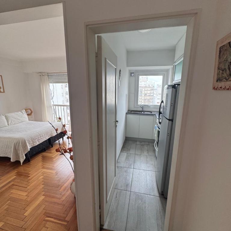 Departamento Zona Guemes a pasos del Shopping Aldrey WiFi Balcón - Apartamento de 1 dormitorio - 4