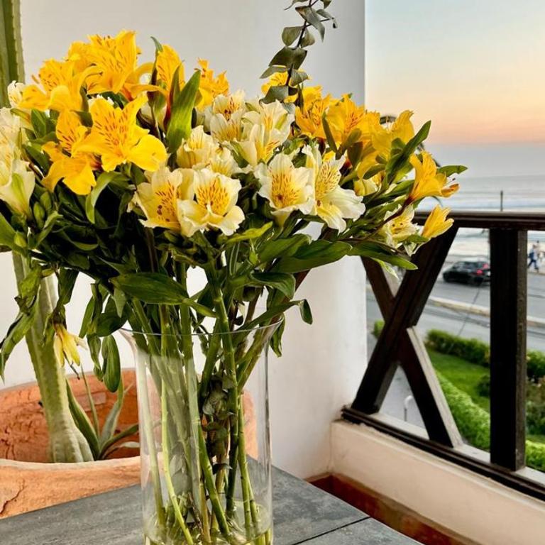 Club Colonial Hotel - Deluxe Double Room with Balcony and Sea View - 2