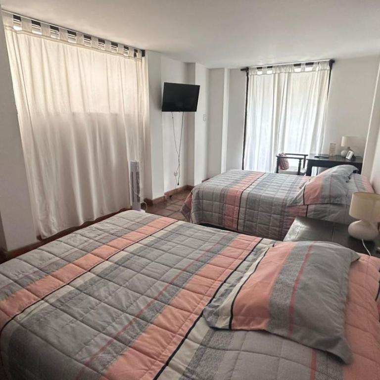 Club Colonial Hotel - Double Room with Balcony (3 Adults) - 4