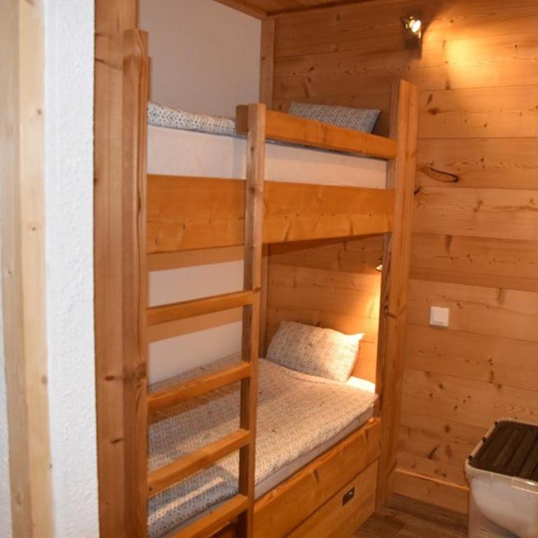 Appartement avec balcon et vue sur montagne - FR-1-266-275 - Apartamento - 7