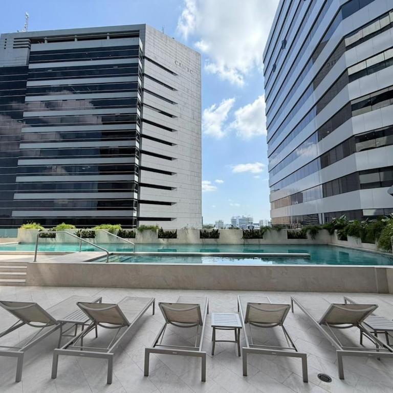 Suite Millennium de lujo balcón piscina y parqueo MILL-603 - Apartamento de 1 dormitorio con vistas a la ciudad - 13