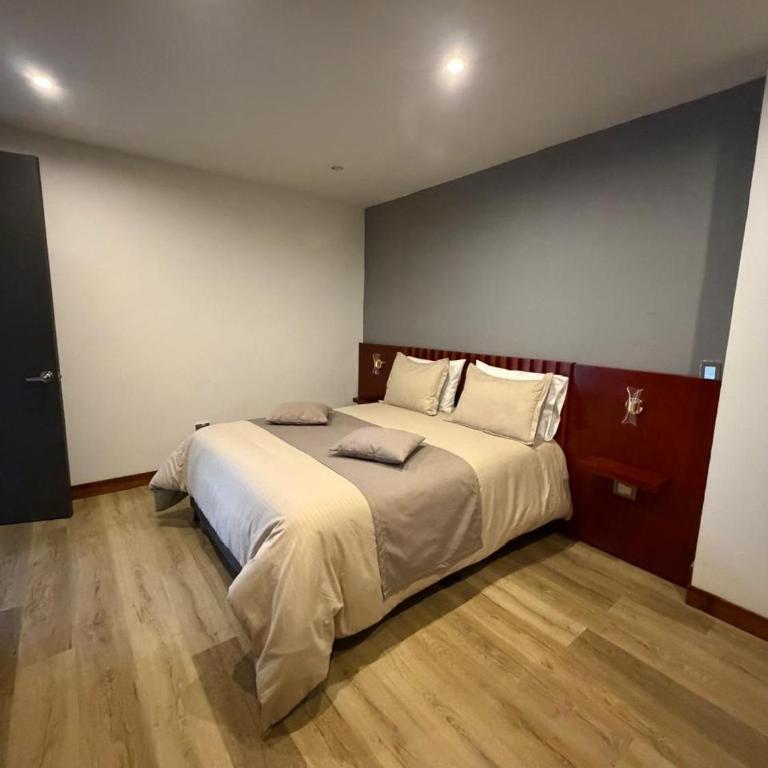 Apartamento Familiar en Santa Rosa de Cabal - Parqueadero - Apartamento de 3 dormitorios - 10
