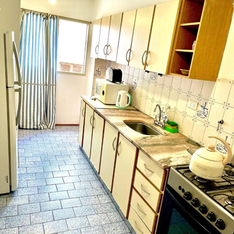 Depto Amplio en Nueva Cordoba a Mts de Ulton y Patio Olmos - Two-Bedroom Apartment - 6