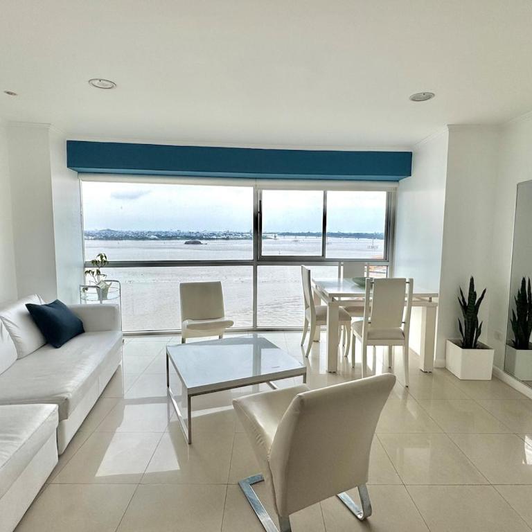 Suite en Puerto Santa Ana vista panoramica al río RF1-1107 - One-Bedroom Apartment with River View - 1
