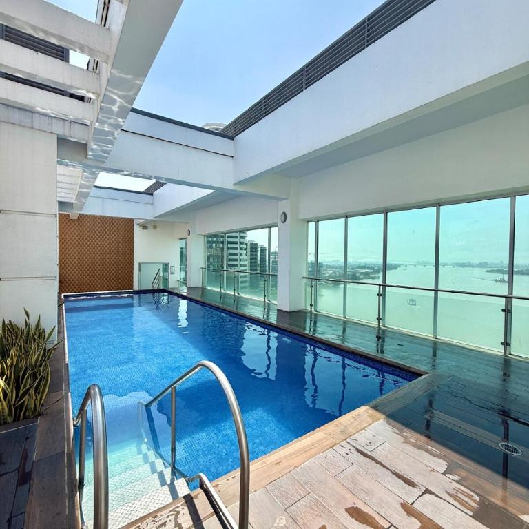 Suite con hermosa vista al río y piscina y jacuzzi RF2-304 - One-Bedroom Apartment with River View - 13