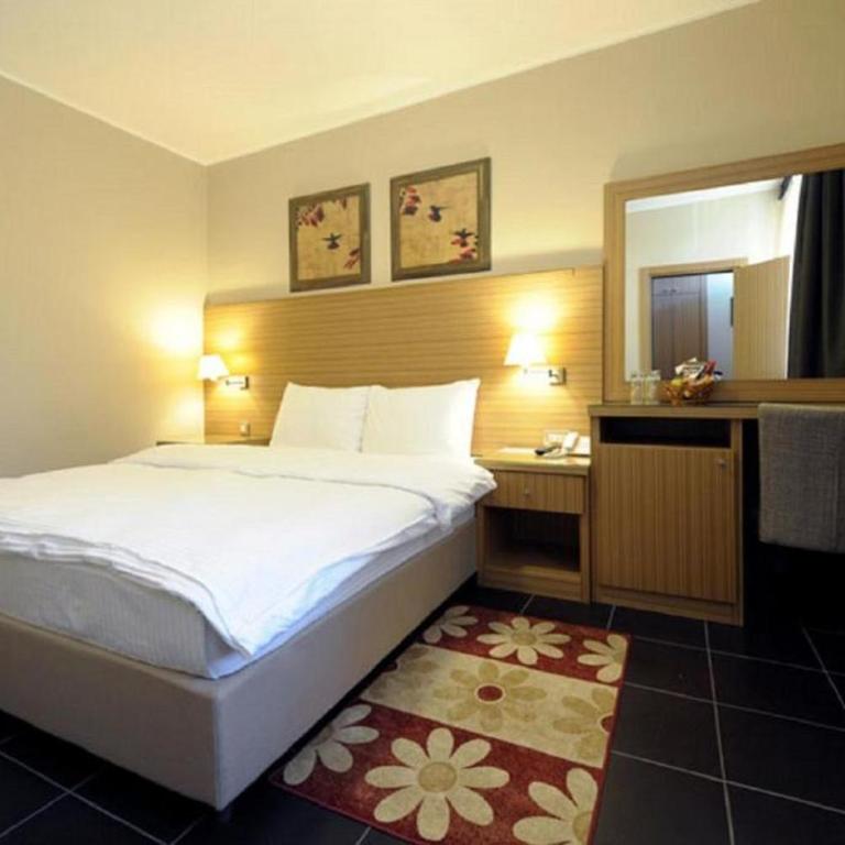 Hotel 1000 Ruza - Double Room - 1