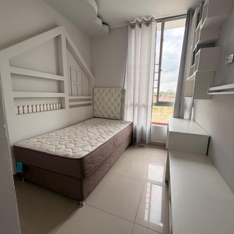 Spacious and comfortable furnished apartment - One-Bedroom Apartment - 10