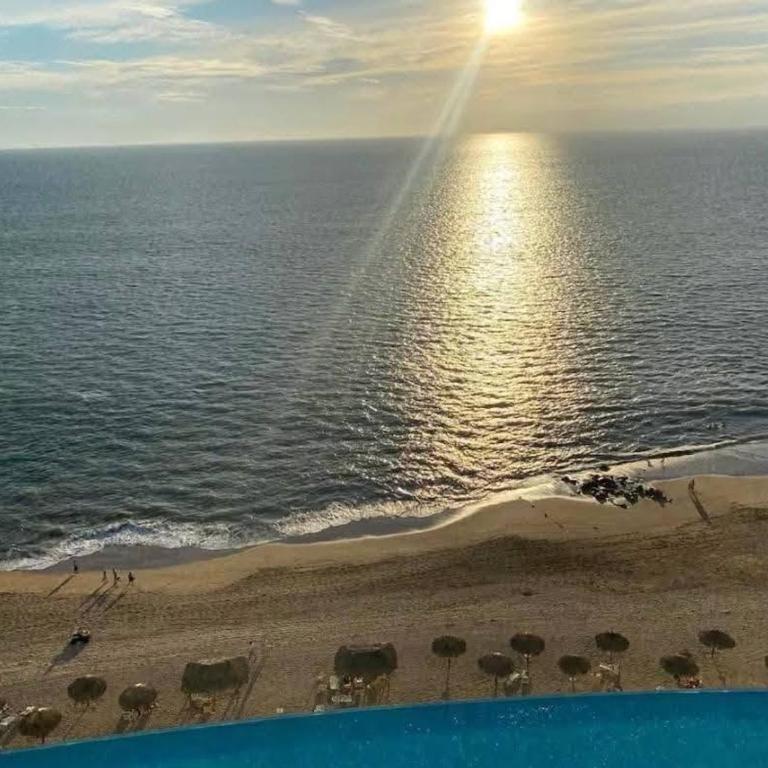 Peninsula Condominiums, Hotel Zone, PV - Apartamento con vistas al mar - 8