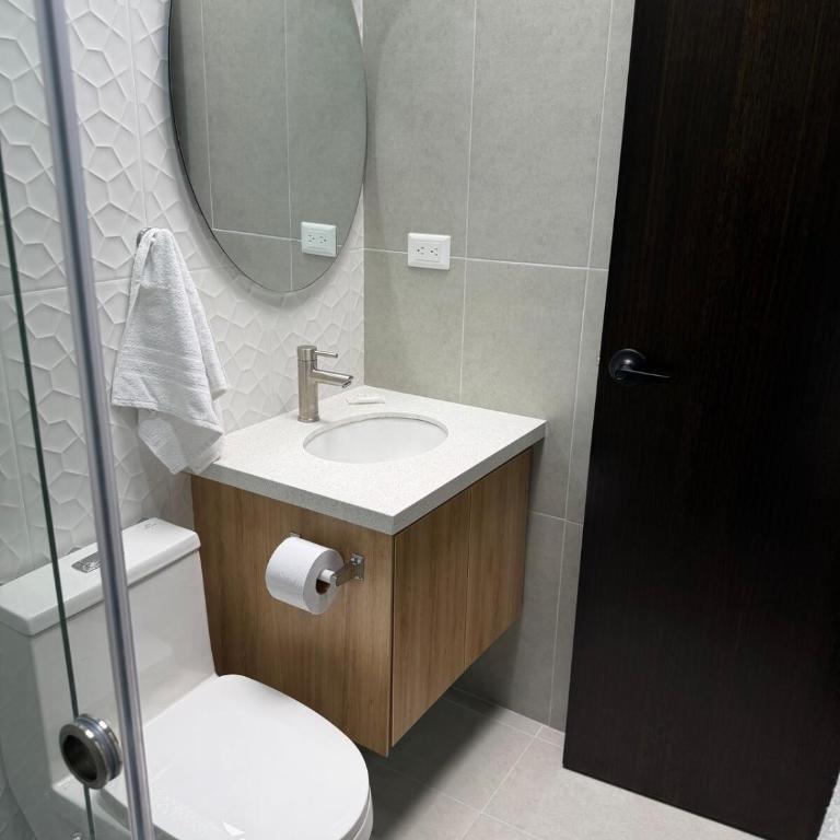 2BR New Penthouse amazing View Pool and Parking - Apartamento Superior con vistas a la ciudad - 40