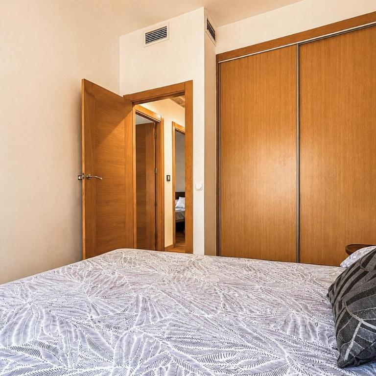 Nice Home In Murcia With Private Swimming Pool, Can Be Inside Or Outside - Casa de 5 dormitorios - 12
