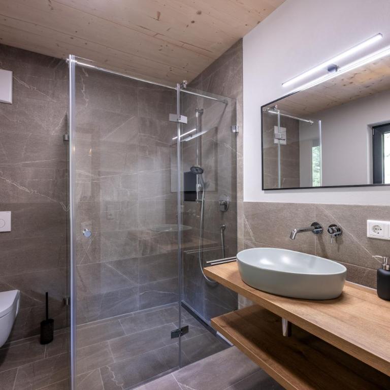 Sesselalpe - Doppelzimmer mit Balkon - 3