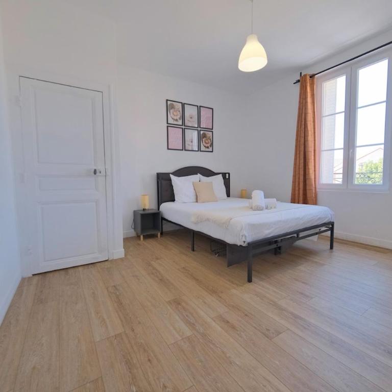 Montreal - 5 bedrooms - Air conditioning - Villa - 16