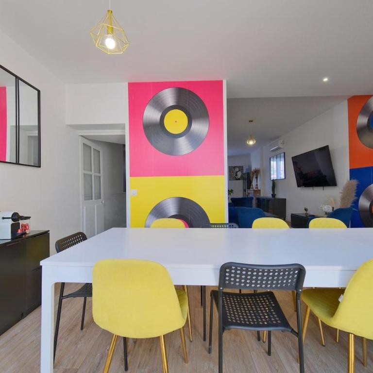Montreal - 5 bedrooms - Air conditioning - Villa - 28