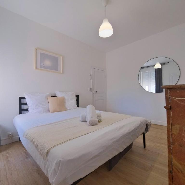 Montreal - 5 bedrooms - Air conditioning - Villa - 76