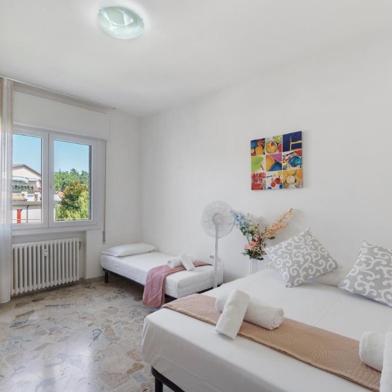 Aaron Guest House - Superior Apartment mit Balkon - 10