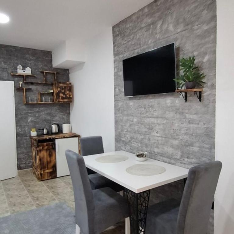 CENTRAL IVANOViC APARTMAN - Apartment - 3