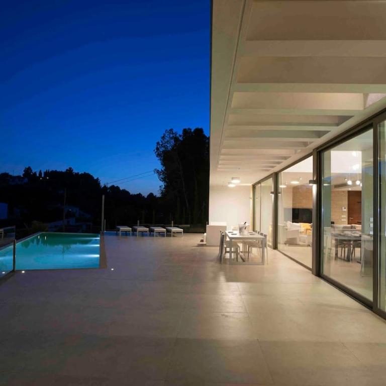 Modern villa a short walk from Javea s Old Town - Apartment - 2