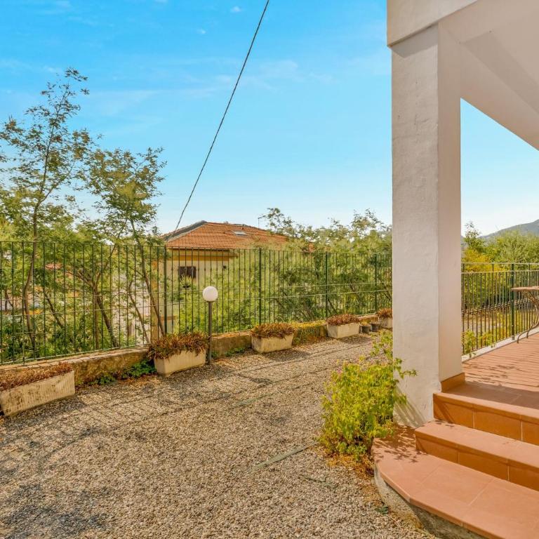Val Zagora-5Terre-Private parking - Three-Bedroom House - 14