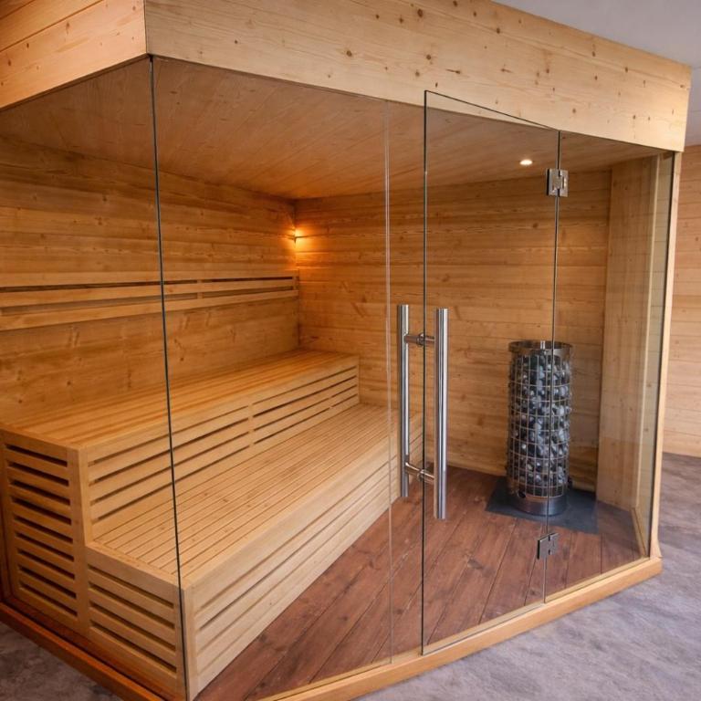 Domusigua piscine intérieure - Chalet Supérieur - 9