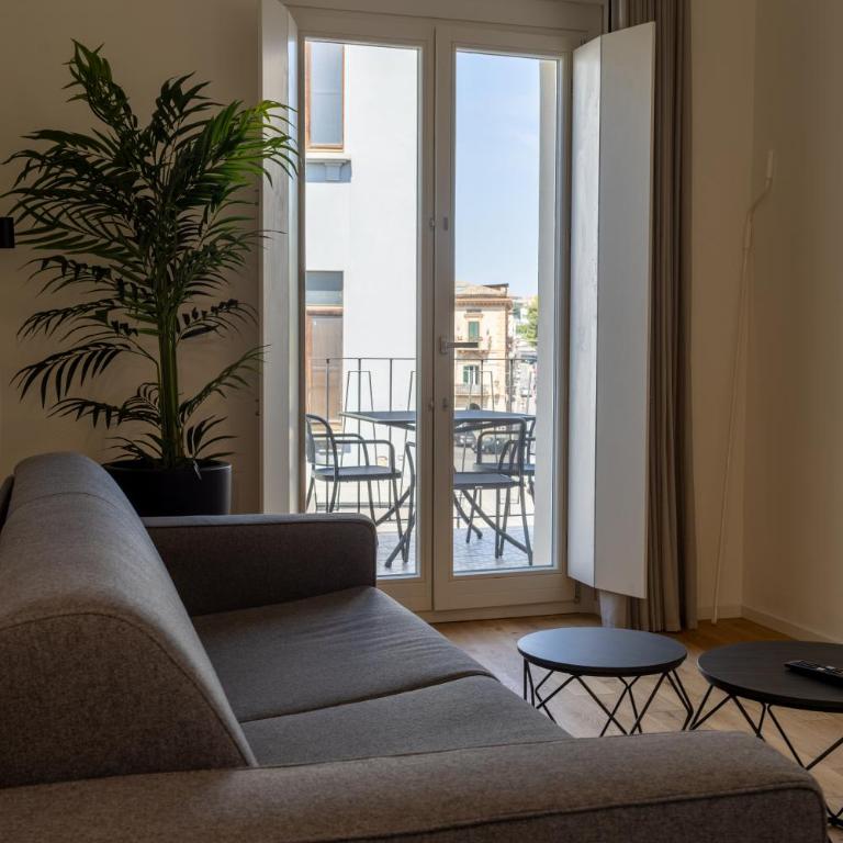 Palazzo Partenope - Appartamento Superior con 2 Camere da Letto - 1