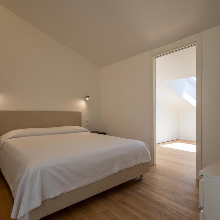 Palazzo Partenope - Appartamento Superior con 1 Camera da Letto - 2