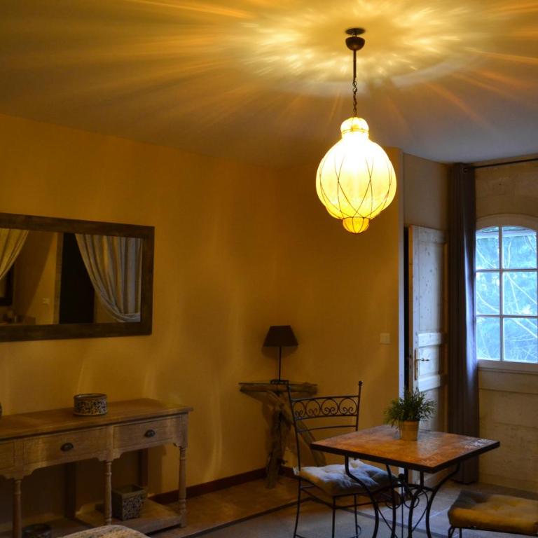 Chambres d'hôtes Mas Petit Prince - Chambre Double Classique avec Douche - 3