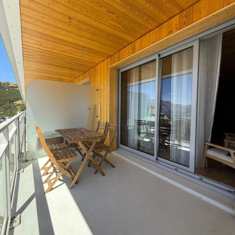 Alpe d'Huez Le Majestic 2 skis aux pied - Appartement 1 Chambre - 12
