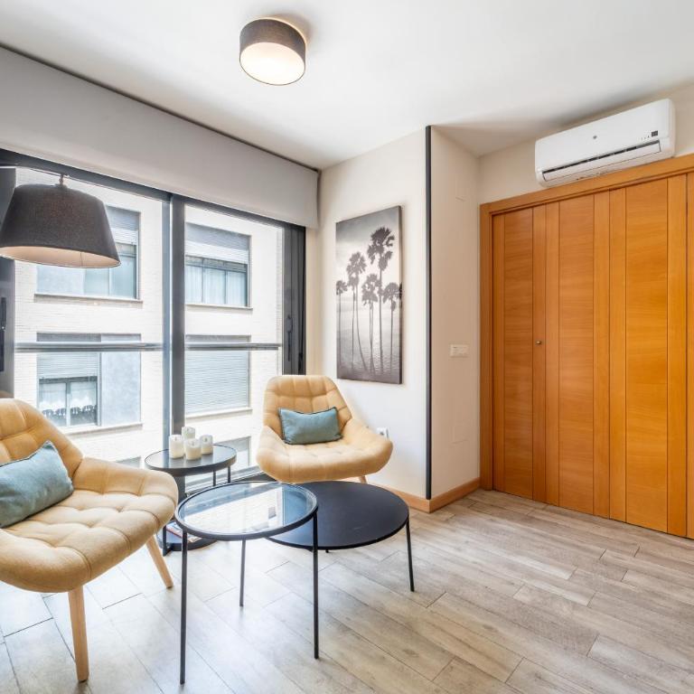 Studio Miramar Suites Malaga - Estudio - 6