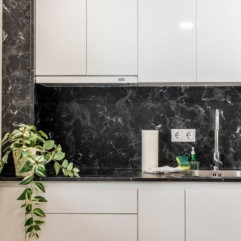 Studio Sevilla Suites Málaga - Estudio - 19