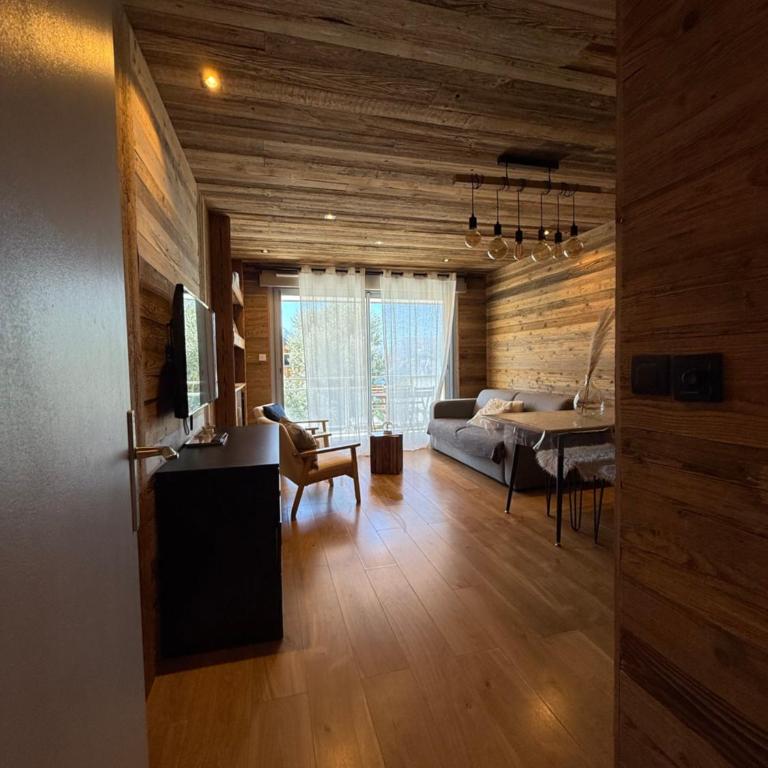 Alpe d'Huez Le Majestic 2 skis aux pied - Appartement 1 Chambre - 4