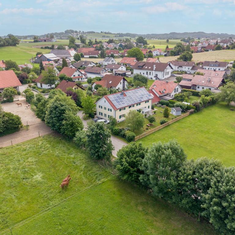Ferienwohnungen Allgäublick am Radweg mit Fahrradgarage und Garten - Apartment mit 1 Schlafzimmer und Gartenblick - 10