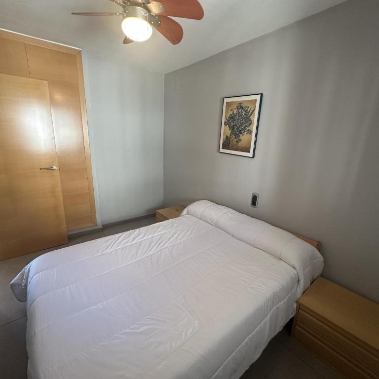 RUMBO III Apartamento Primera Linea Playa - Appartement - 2