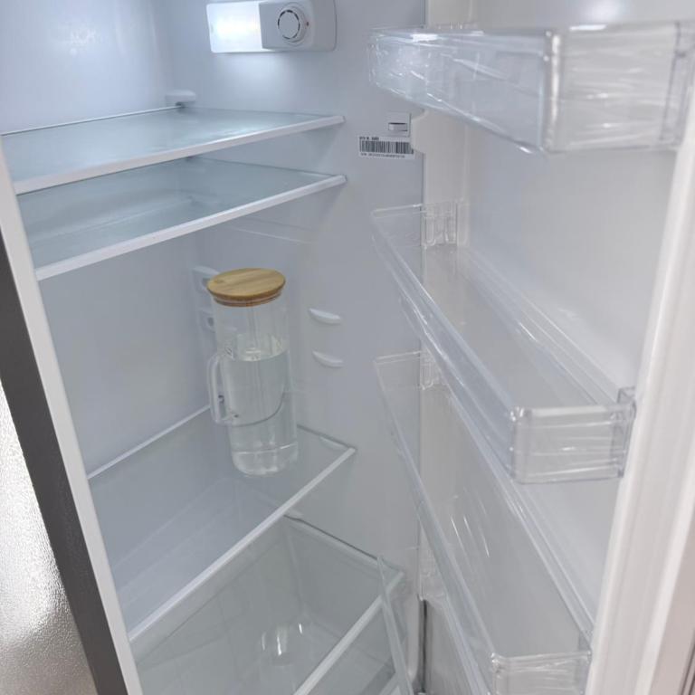 Depto en Gral Paz Pileta quincho y asador - One-Bedroom Apartment - 3