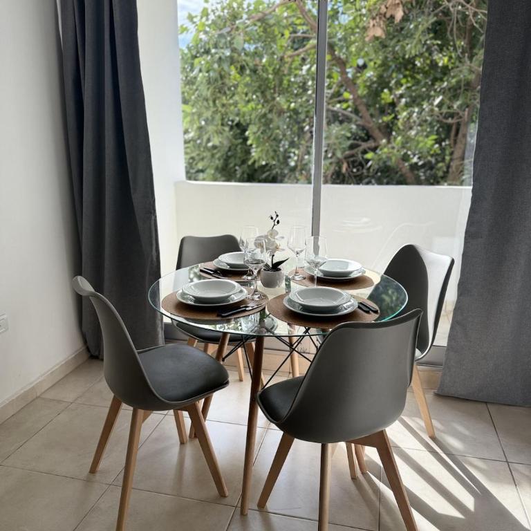 Depto en Gral Paz Pileta quincho y asador - One-Bedroom Apartment - 9