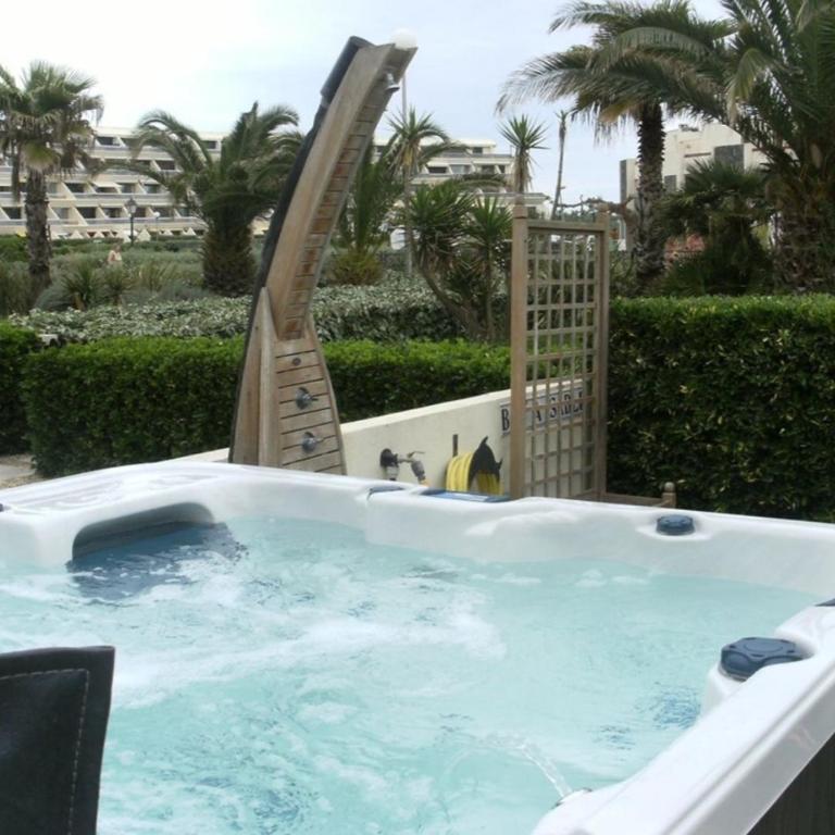 Appartement jacuzzi Village Naturiste - Apartment mit 2 Schlafzimmern - 6