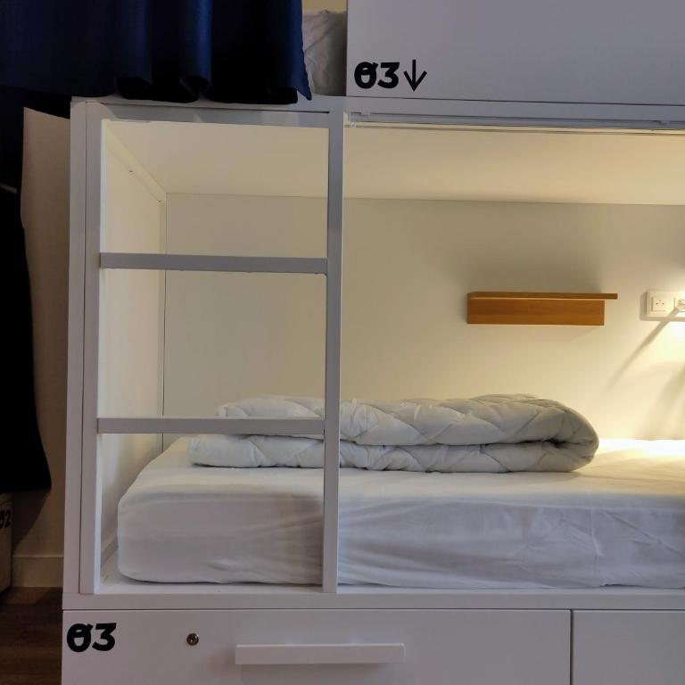 SLO Hostel Lyon Saxe - Lit Superposé dans Dortoir Mixte de 4 Lits - 3