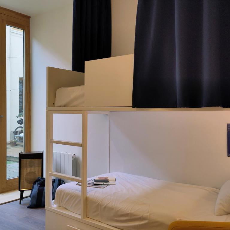 SLO Hostel Lyon Saxe - Chambre Familiale avec Salle de Bains Privative - 3