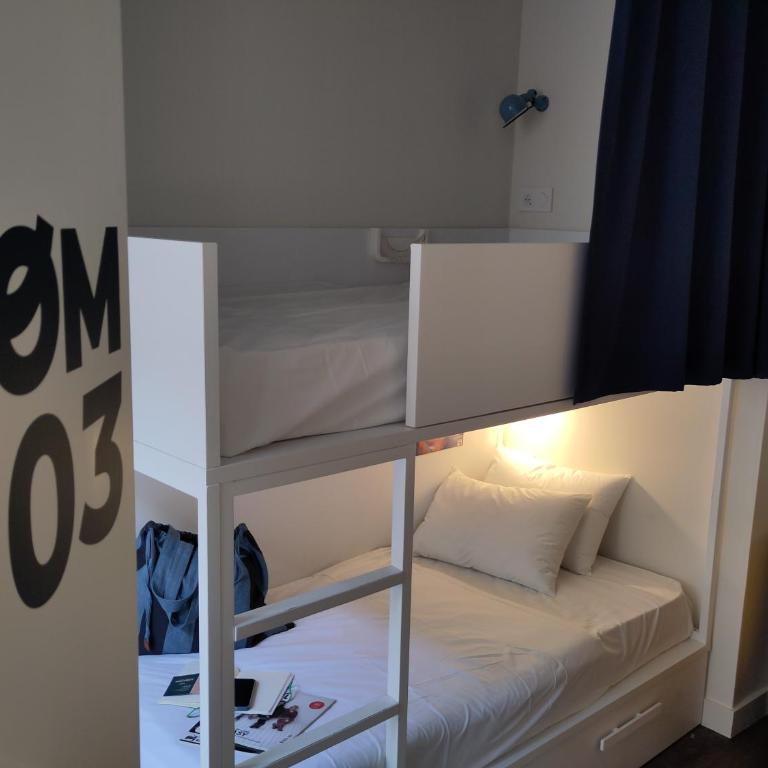 SLO Hostel Lyon Saxe - Chambre Familiale avec Salle de Bains Privative - 4