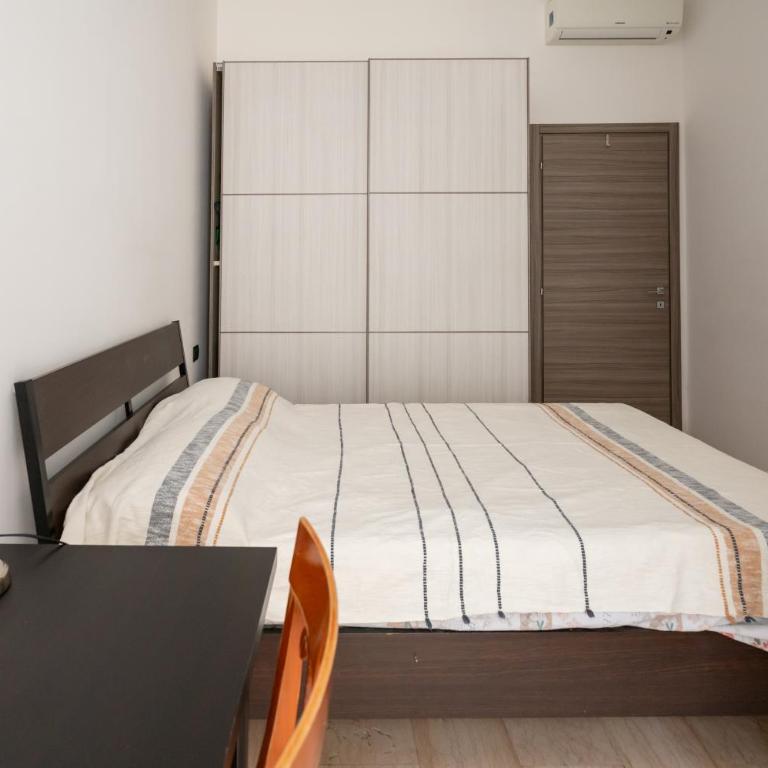 Spacious Aparment 10 mins walk from Duomo - Apartamento de 3 dormitorios con balcón - 20