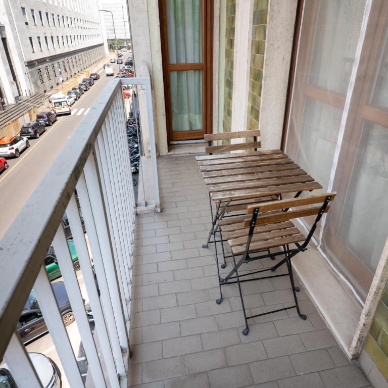 Spacious Aparment 10 mins walk from Duomo - Apartamento de 3 dormitorios con balcón - 31