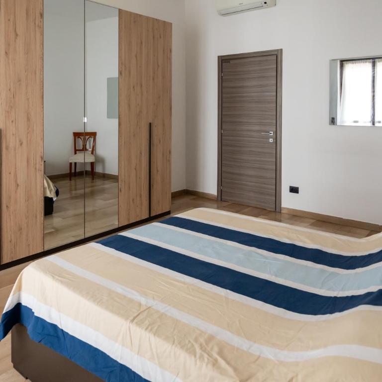 Spacious Aparment 10 mins walk from Duomo - Apartamento de 3 dormitorios con balcón - 14