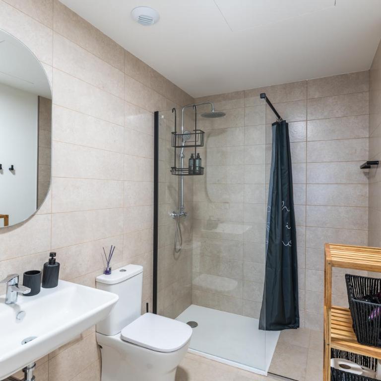 Habitat Valle Romano with Pool, Gym & Playground by Downtown Apartments Spain - Apartamento de 2 dormitorios con vistas a la montaña - 32