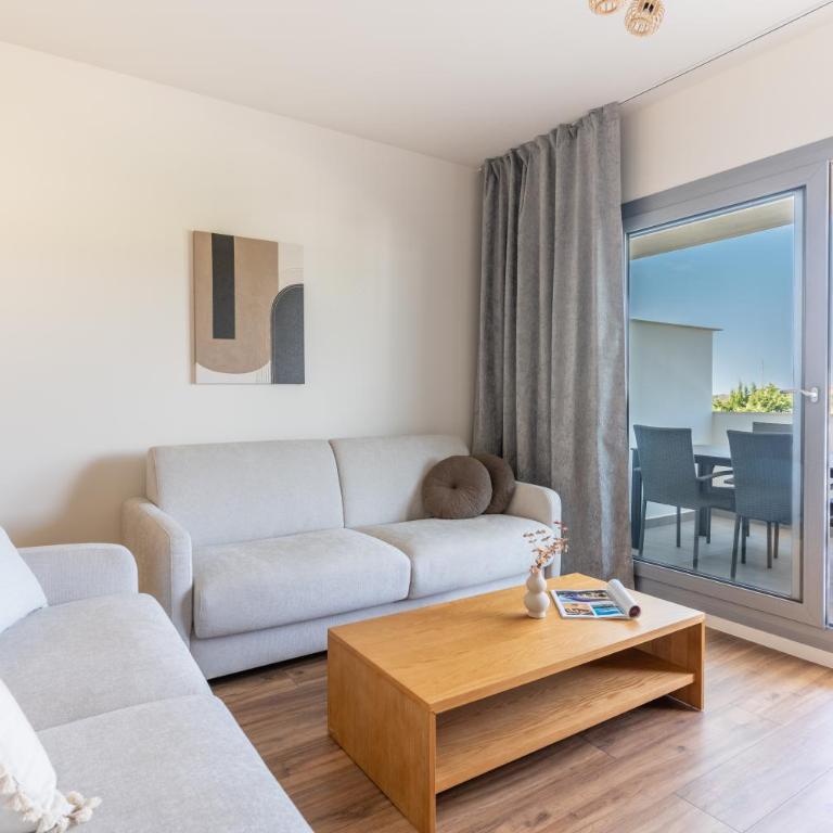 Habitat Valle Romano with Pool, Gym & Playground by Downtown Apartments Spain - Apartamento de 2 dormitorios con vistas a la montaña - 14