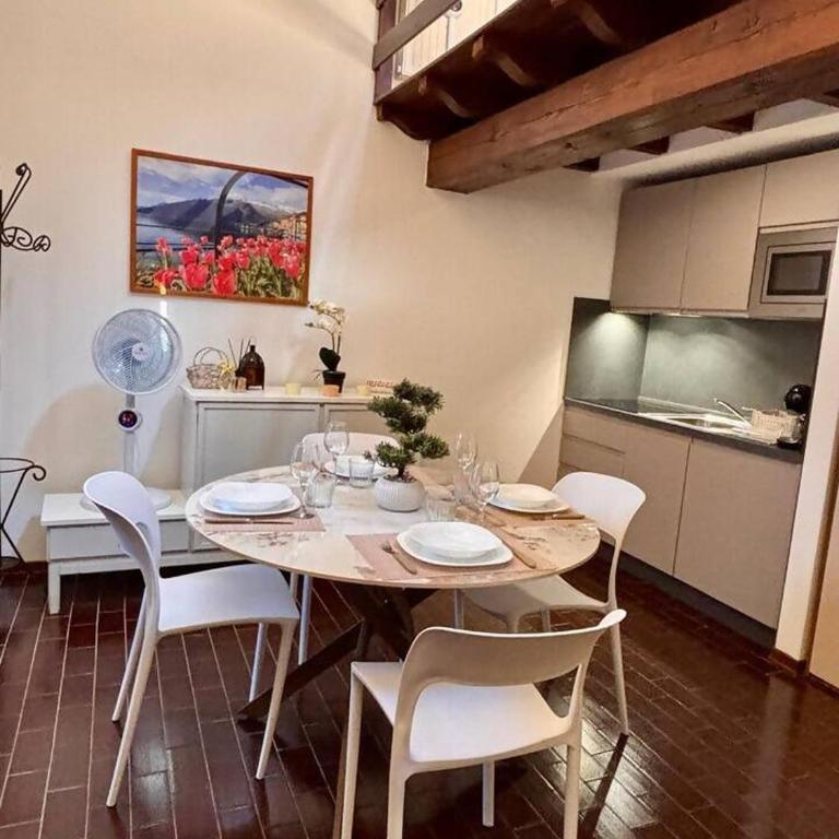 La Rondinella - A quattro passi dal lago - Appartamento con 1 Camera da Letto - 30