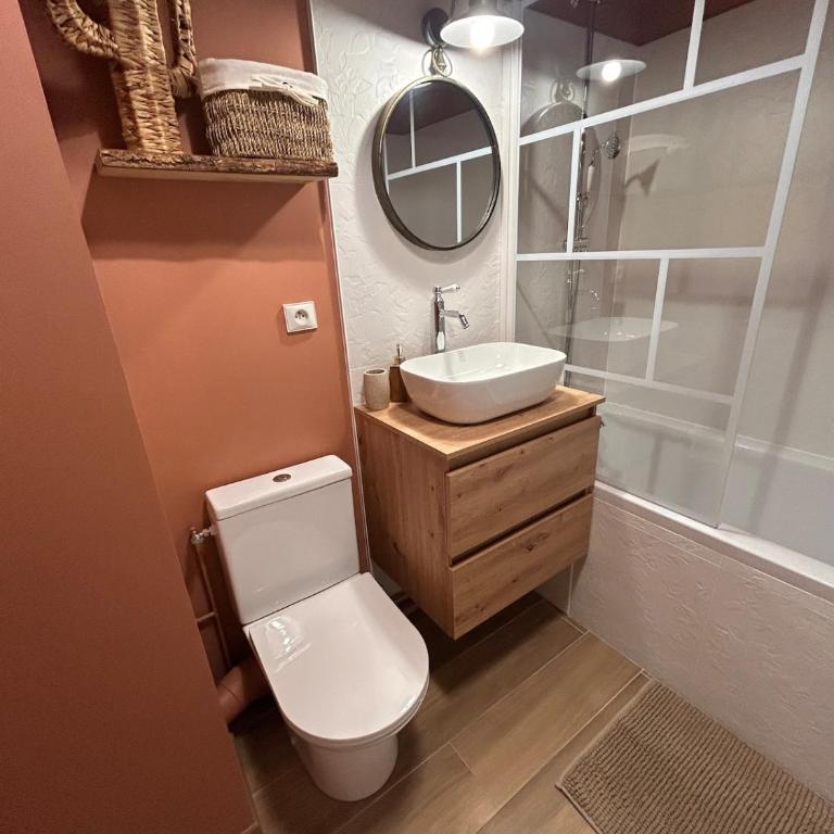 L'Escale Rémoise - Cathédrale et parking privé 1m90 - Apartment mit 1 Schlafzimmer - 11